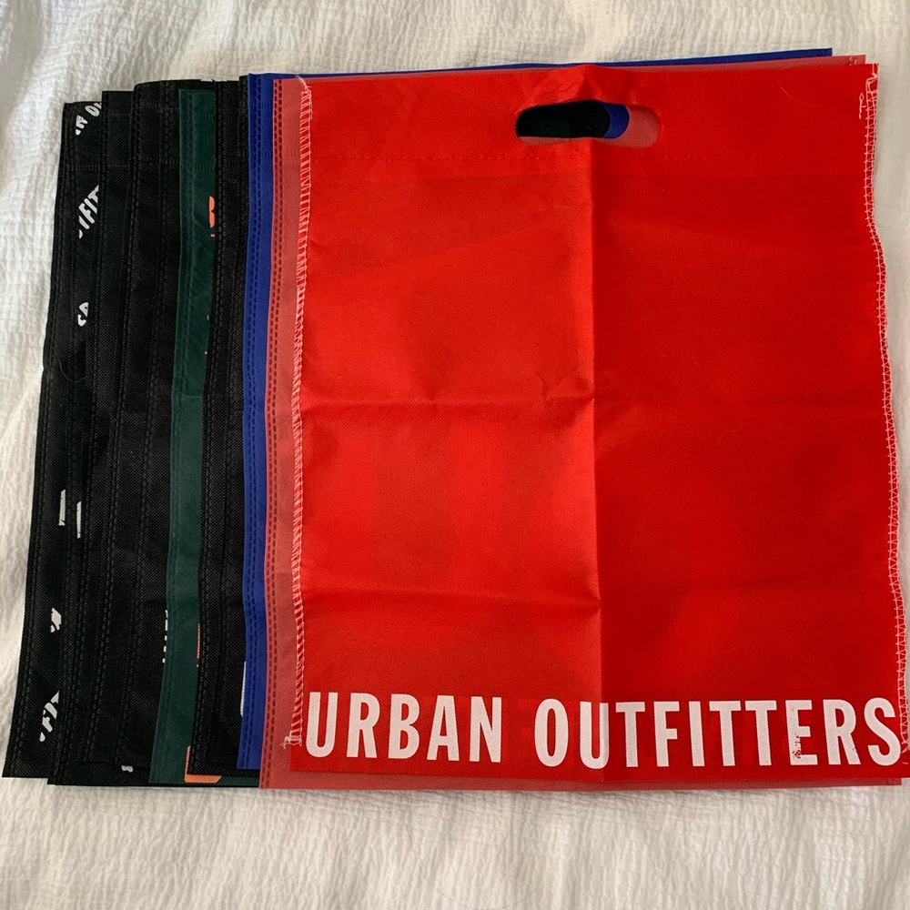 URBAN OUTFITTERS BAGS
